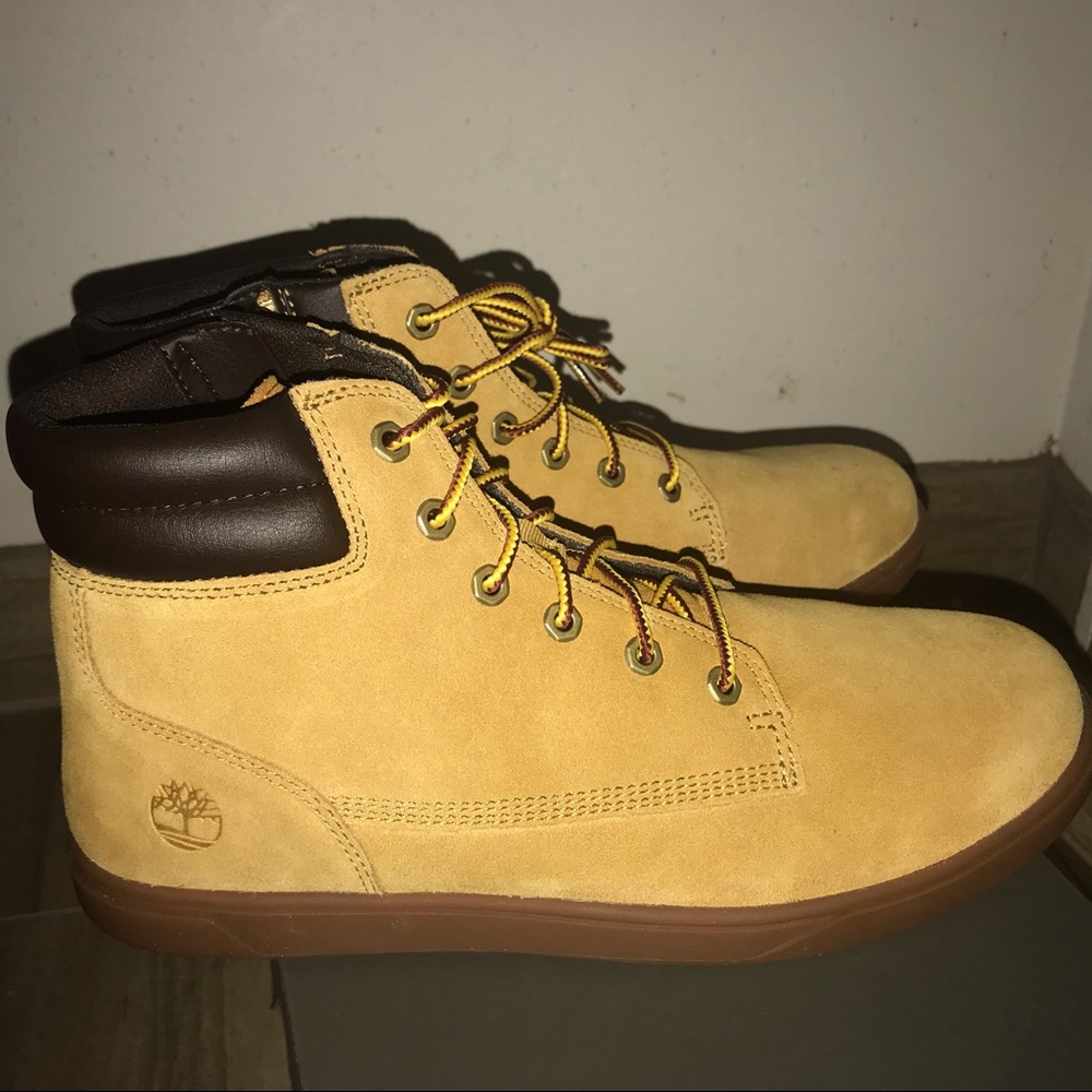 Timberlands - Picture 3 of 6